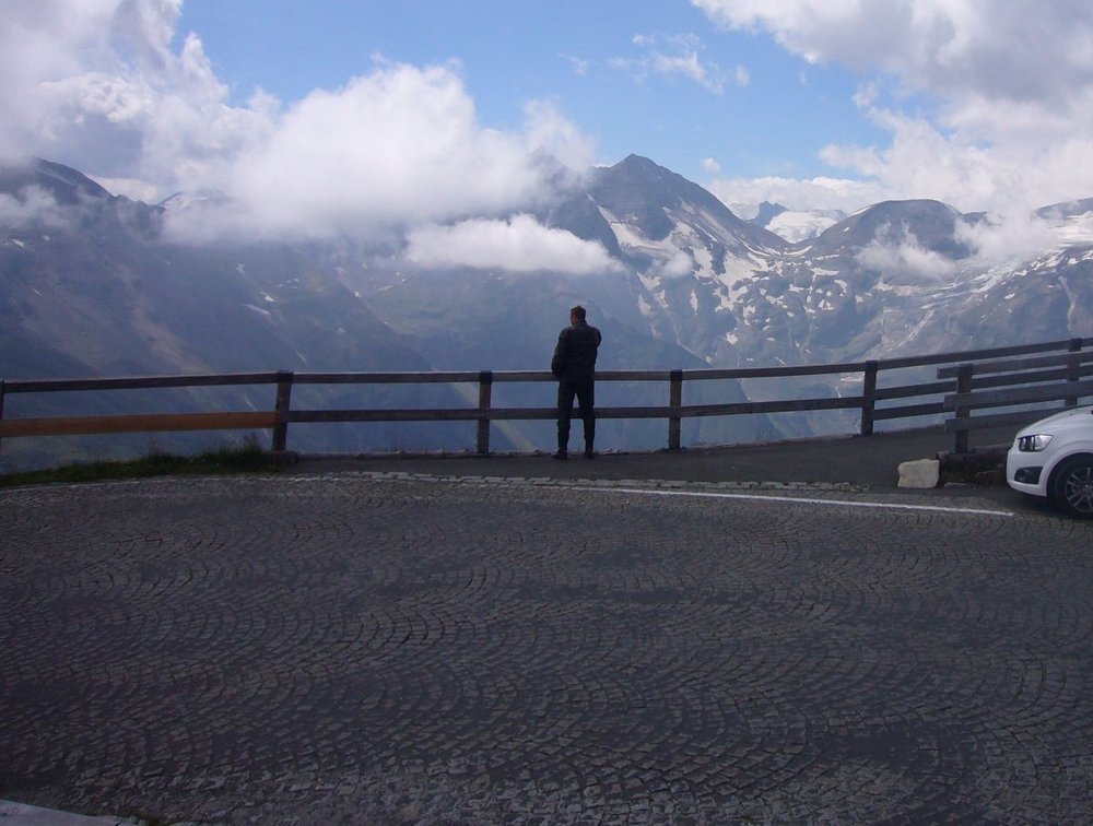 Biker_Großglockner.jpg