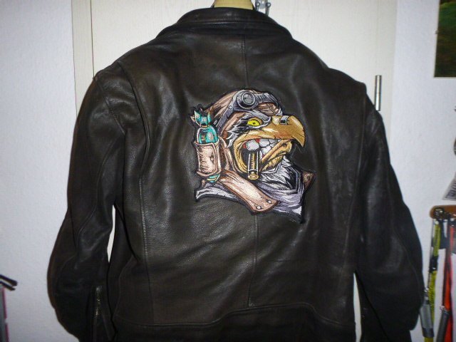 Biker-Jacke.JPG.4d873b344b36a30dcb6286b99aa50f95.JPG